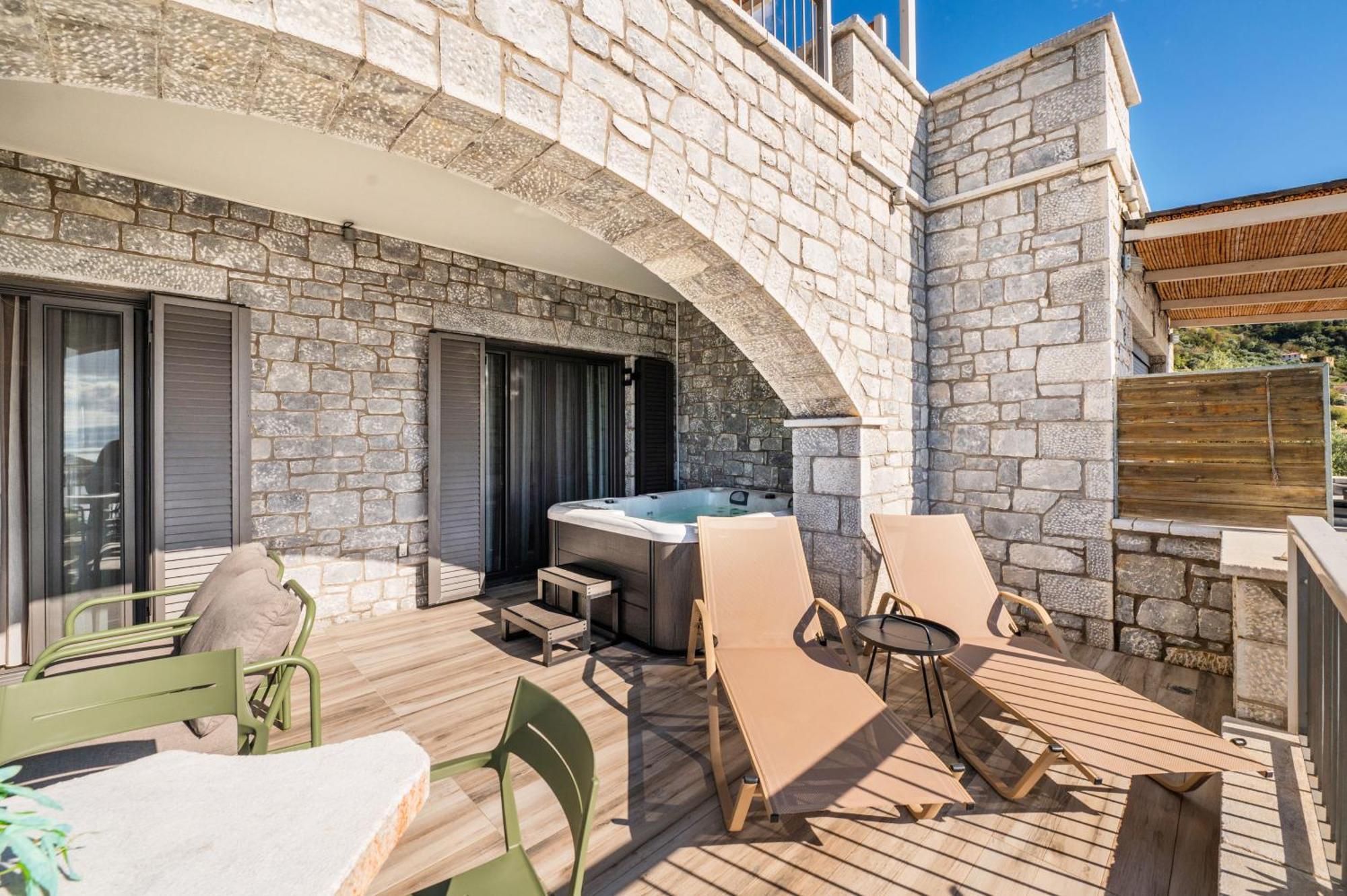 Apartamento Petra Thea Kalamata Exterior foto