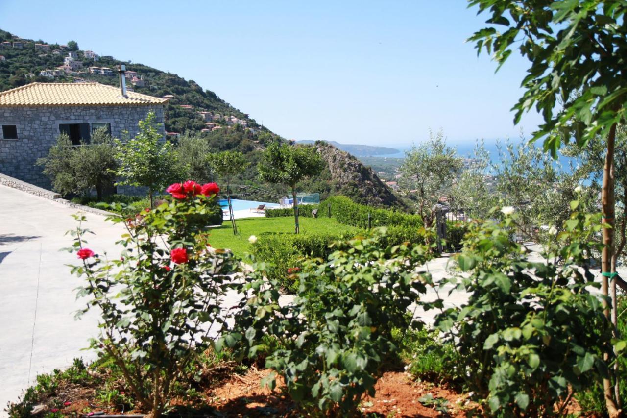 Apartamento Petra Thea Kalamata Exterior foto
